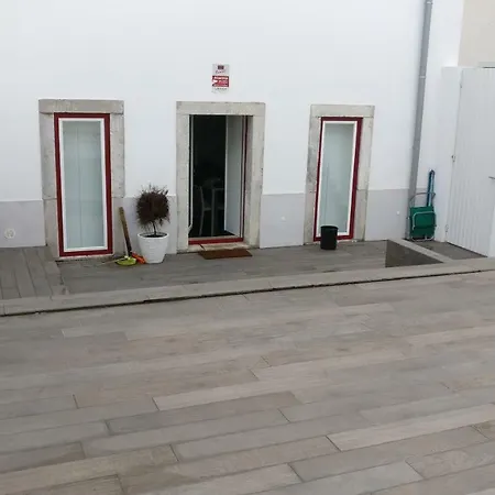 Apartman Over The Sea