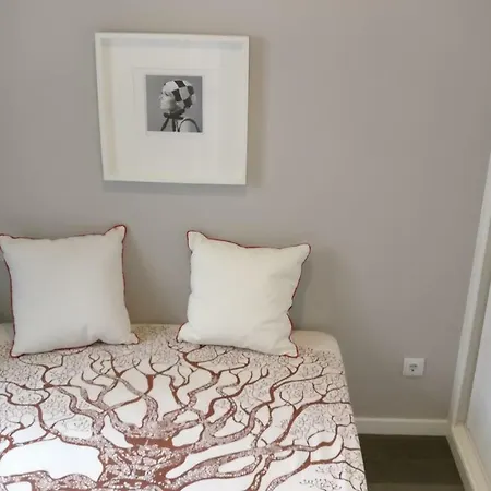 Over The Sea Apartment *