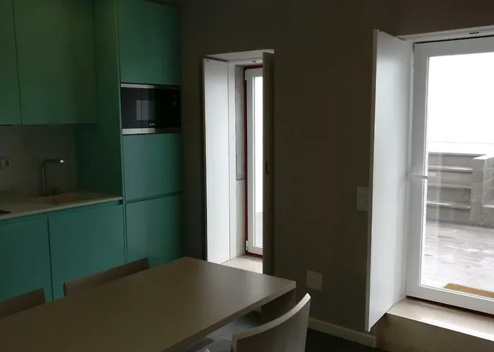 Over The Sea Апартаменты Сесимбра